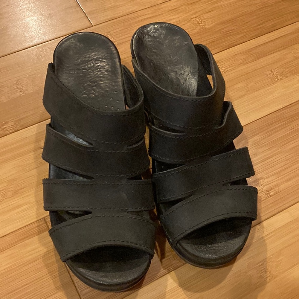 Dansko heels, black suede, great shape